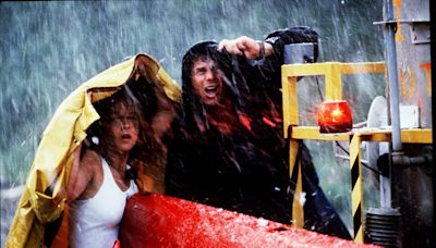 The 20 best disaster movies of all time, from 'Twister' to 'Titanic'