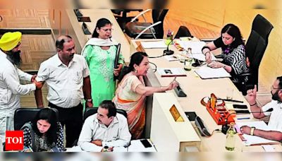 UT administration seeks comments on mayor's conduct during house meetings | Chandigarh News - Times of India