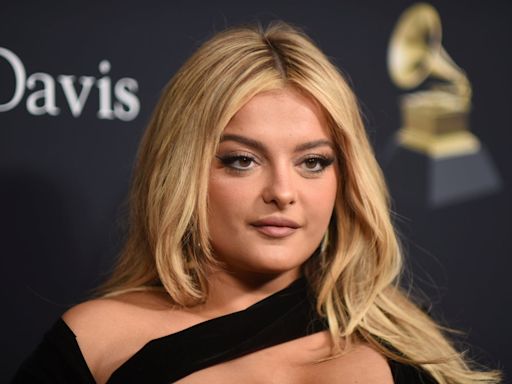 Bebe Rexha threatens to ‘bring down’ the music industry in furious rant: ‘I’ve been silenced’