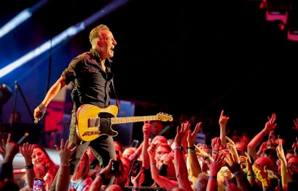 Bruce Springsteen Treats Columbus, Ohio to Epic 30-Song Set Full of Surprises