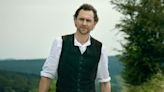 The Life of Chuck Photo Previews Tom Hiddleston in Mike Flanagan’s Stephen King Adaptation