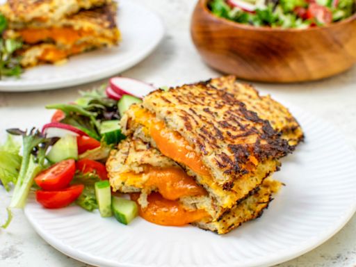 Low(er) Carb Cauliflower Grilled Cheese Recipe