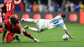 Scaloni critica estado de cancha tras el triunfo de Argentina en Copa América