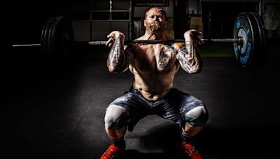 ¿Cuál es la cantidad de entrenamiento en el gimnasio necesaria para ganar músculo?