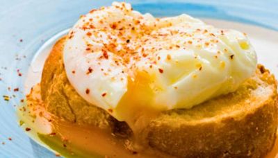 Jamie Oliver shares how to make ‘perfect’ poached egg without vinegar