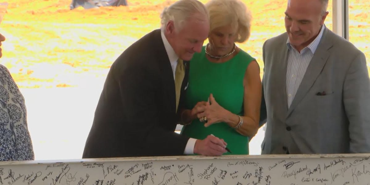 Gov. McMaster, other leaders mark major milestone for Pee Dee mental health facility