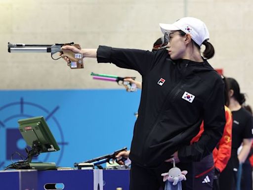 巴黎奧運》南韓女槍手金藝智爆紅獲封「最酷運動員」 影片獲數千萬次觀看 - 體育