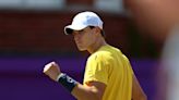 Carlos Alcaraz vs Jack Draper LIVE: British No 1 stuns Wimbledon champion in Queen’s second round