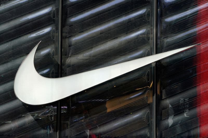 Nike's Hill to return as CEO, Donahoe to retire; shares rise