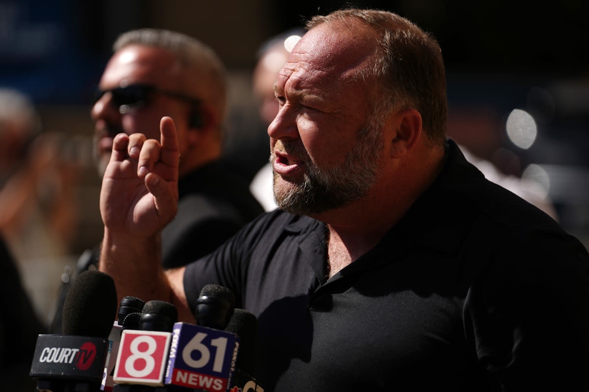 Alex Jones Has Unhinged New Conspiracy About Trump Shooting