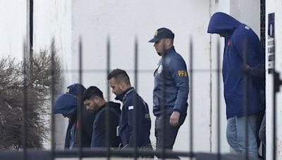 XV de France : Jégou et Auradou vont quitter leur prison pour être placés en résidence surveillée