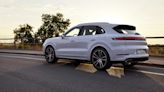 2024 Porsche Cayenne Turbo E-Hybrid Photos