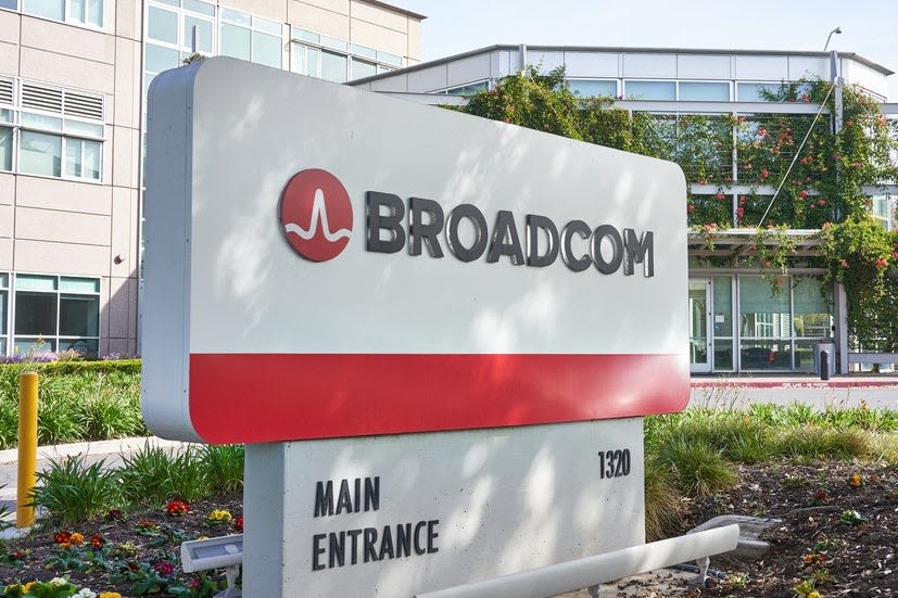 Nancy Pelosi's Stock Pick Broadcom Poised For Breakout After Recent Consolidation: 'She Never Loses,' Says Social...