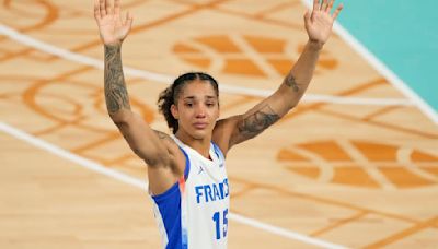 Why isn't French Olympic star Gabby Williams in the WNBA? Can she join a team this season?