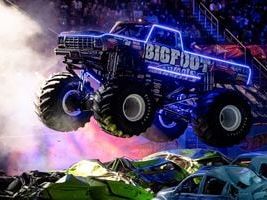 Hot Wheels Monster Trucks Live Glow Party U.S. Tour coming to Vystar Veterans Memorial Arena