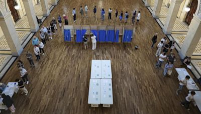 Live: Turnout close to 60% at 18:00 in France’s elections with two hours to go