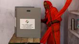 India votes in final phase of elections as both Modi and Rahul Gandhi eye victory