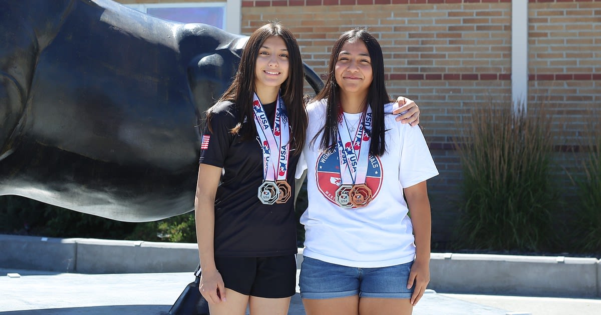 Two Moses Lake wrestlers compete at 14U women’s national duals