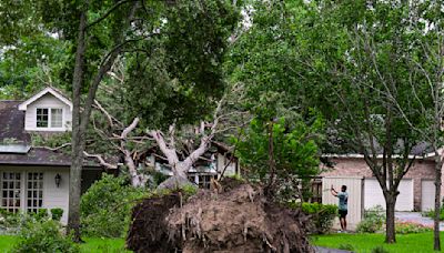 Severe storms to strike eastern half of U.S. this Memorial Day weekend as heat hits the South