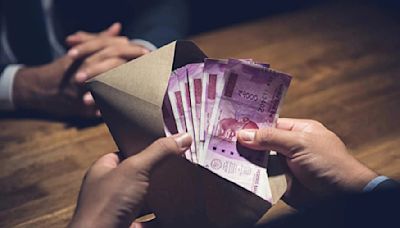 Chhattisgarh: Health Department Clerk Caught Red Handed Accepting Rs 20k Bribe