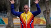 Leonel Martínez, el atleta de 60 años que vuelve a competir en los Juegos tras cuatro décadas