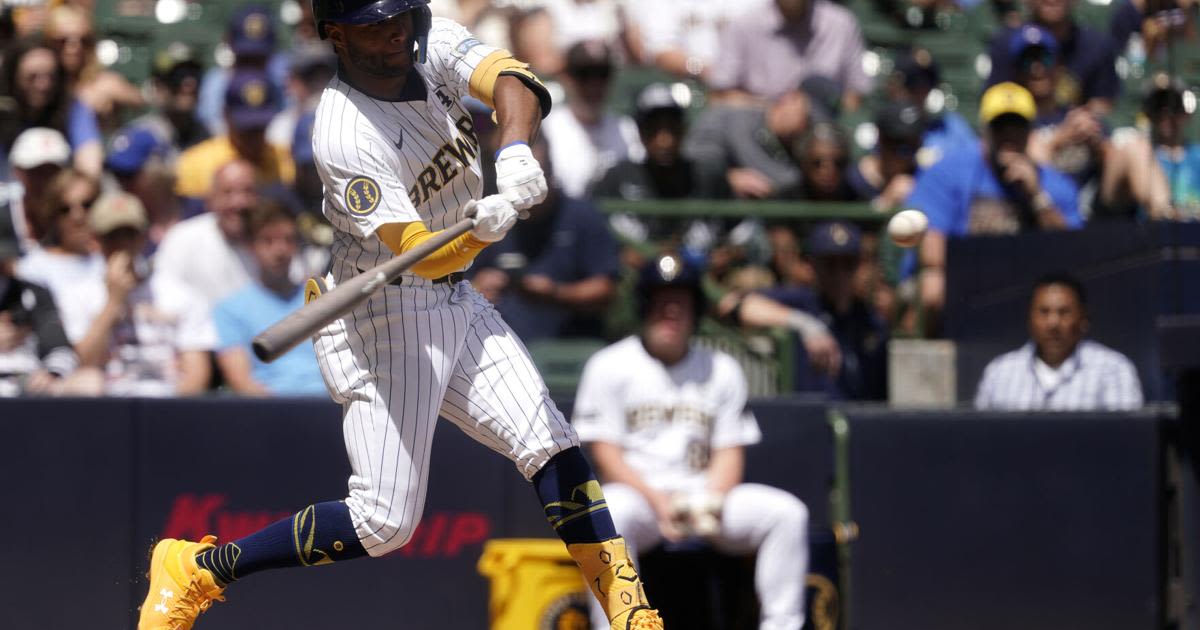 Jackson Chourio helps power Brewers to sweep of White Sox