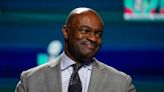 Lloyd Howell elected by NFLPA as new executive director, succeeding DeMaurice Smith