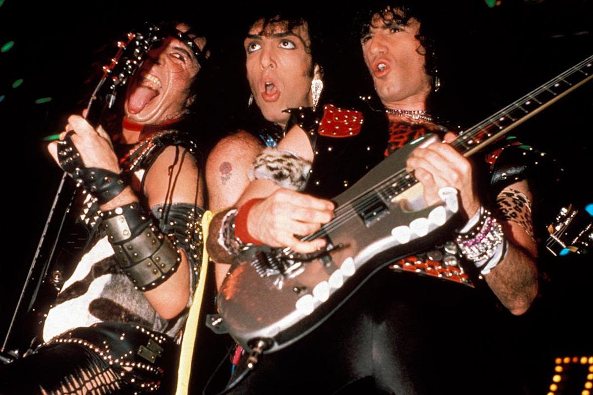 Bruce Kulick on People Who Call Kiss Simple: 'They're Idiots'