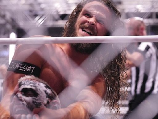 Backstage Details On Contentious Chair Shot In Blood & Guts Match On AEW Dynamite - Wrestling Inc.