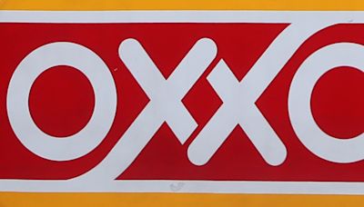 ONGs denuncian que expansión de tiendas OXXO en México es una amenaza a la salud