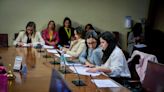 Subsecretaría de Economía presentó indicaciones al proyecto “Más Mujeres en Directorios” - La Tercera