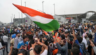 Jubilant Indian cricketers return home after winning the Twenty20 World Cup