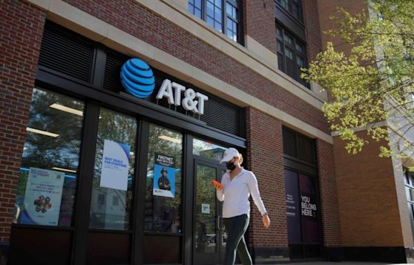 Almost every AT&T wireless customers’ call and text records exposed in huge security breach