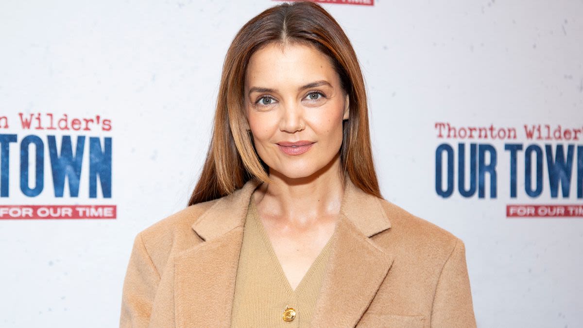 Katie Holmes Had a Dawson’s Creek Reunion at Her New Broadway Show