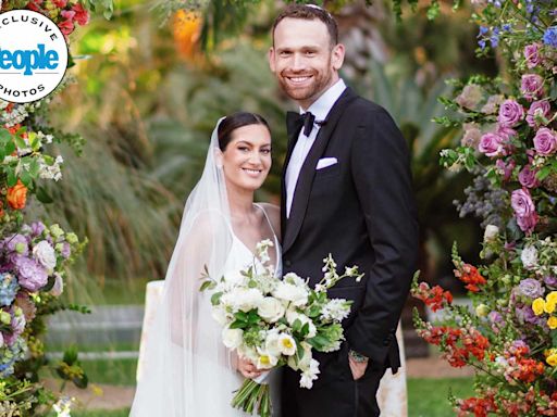 CNN's Elizabeth Wagmeister Is Married! Inside the 'Fun, Laid-Back' Destination Wedding in Cabo! (Exclusive)