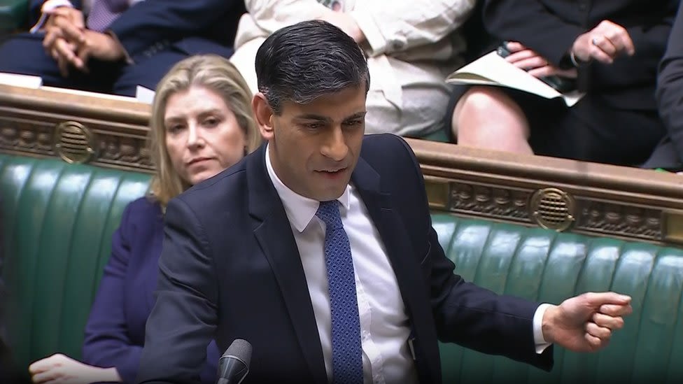 Rishi Sunak rules out asylum seeker returns from Ireland