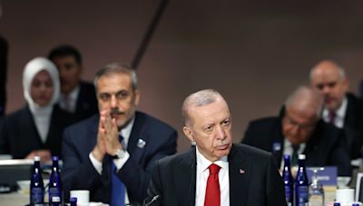 Erdoğan warns against NATO-Russia confrontation, expanded conflicts