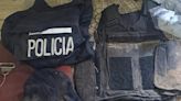 Fueron a frustrar una quema de cables en Las Heras, pero descubrieron que quemaban chalecos de Policía | Policiales