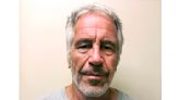 Actas judiciales ofrecen nuevos detalles sobre acusaciones de abusos sexuales contra Jeffrey Epstein