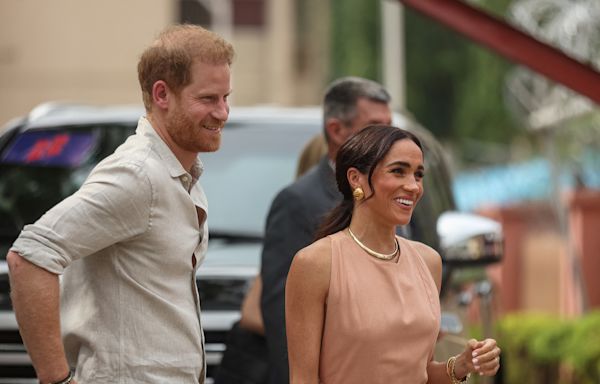 Prince Harry and Meghan Markle’s Dance Moves Go Viral During Nigeria Trip