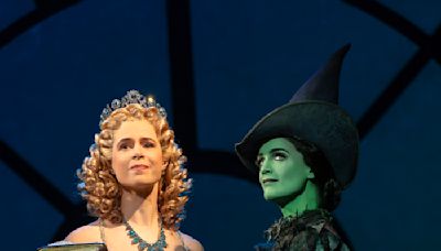 Photos: First Look at the New Cast of the National Tour of WICKED