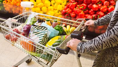 Lose Weight for Less with the 6 to 1 Grocery Shopping Method