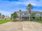 211 Pintail Ln, Rockport TX 78382