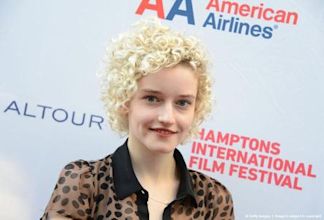 Julia Garner