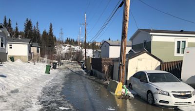 City forced to pump water from Yellowknife Bay after leaks deplete reservoir