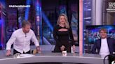 "Para la máquina": Pablo Motos detiene la entrevista de Adriana Torrebejano y Salva Reina en 'El Hormiguero'