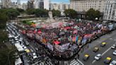 Semana de protestas contra proyectos de reformas del presidente Javier Milei