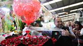 Los mexicanos no escatiman en los regalos de San Valentín pese al repunte de la inflación