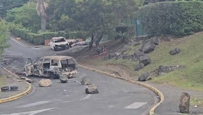 Macron viaja a Nueva Caledonia tras una semana de graves disturbios y seis muertos
