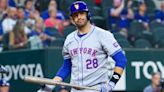 Mets scratch J.D. Martinez from Tuesday's lineup with sore ankle